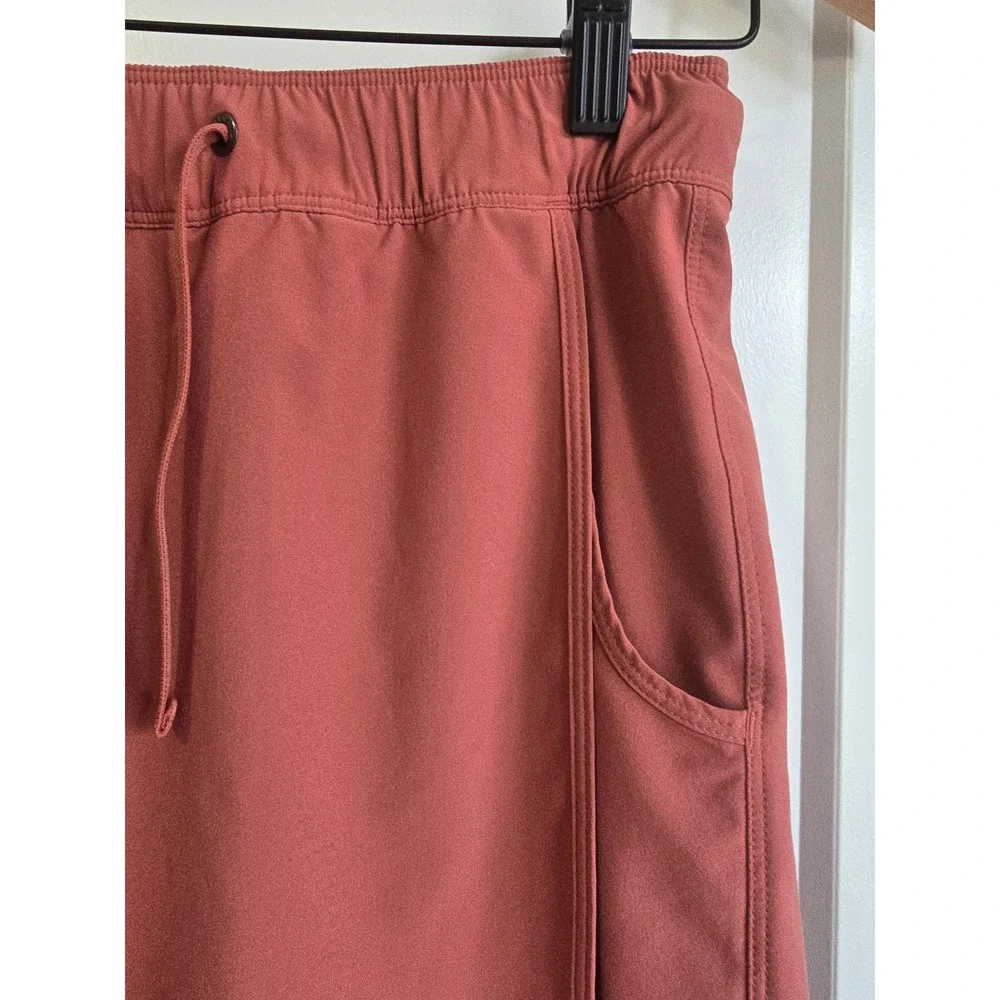 Patagonia Women Rosewood Pink Active Skort Hiking Travel Skirt with Liner Shorts - Picture 4 of 14